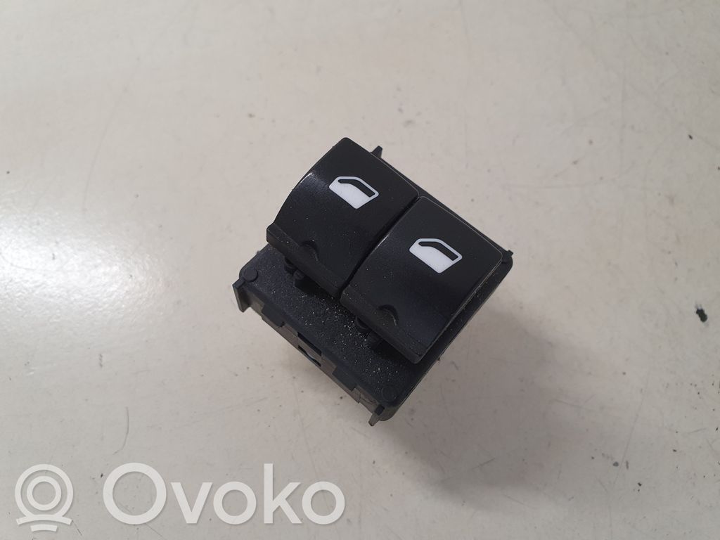 Citroen C4 Cactus Electric window control switch 