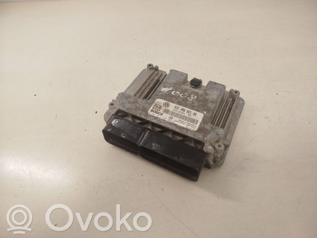 Volkswagen Caddy Engine control unit/module 