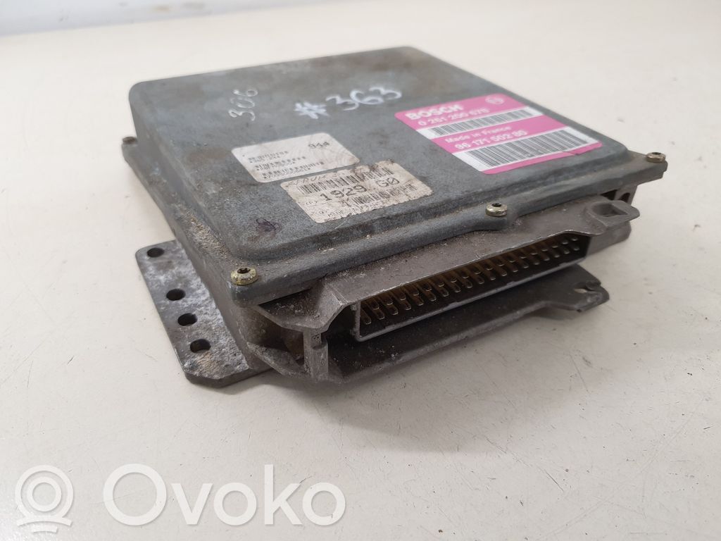 Peugeot 306 Engine control unit/module 