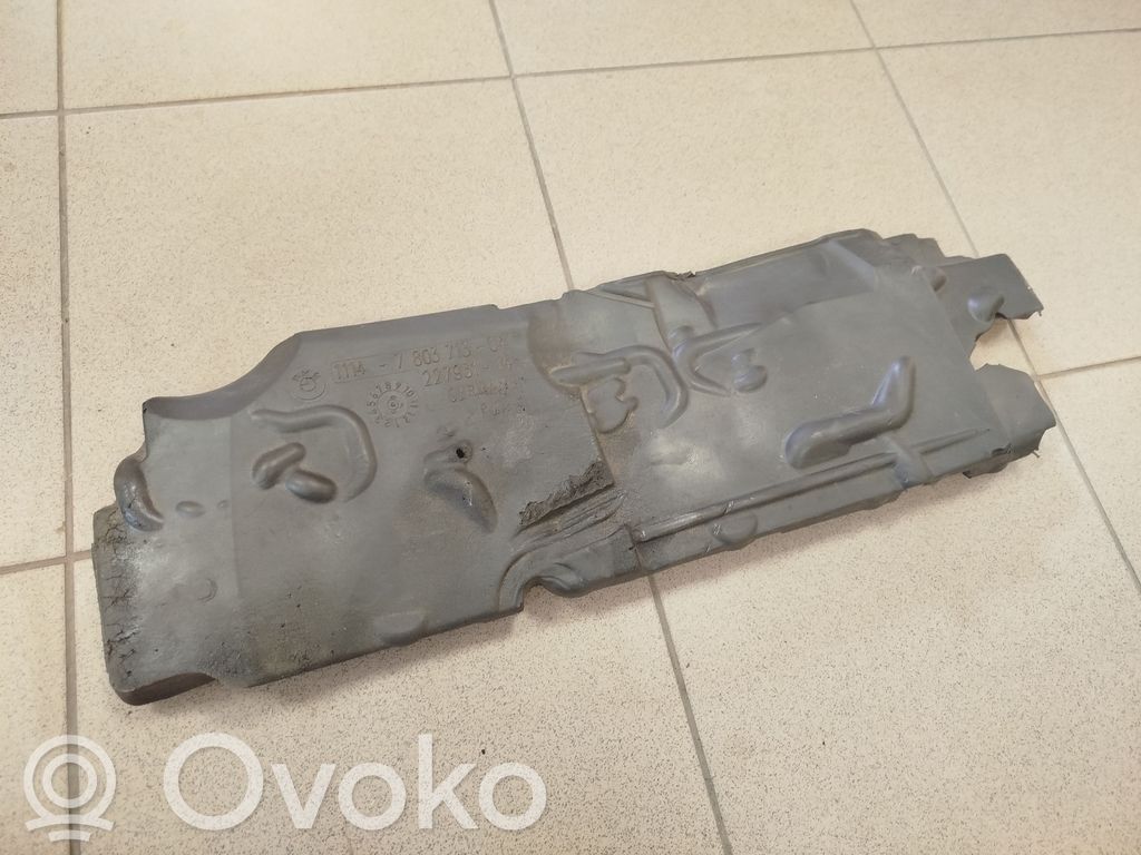 BMW 5 GT F07 Heat shield in engine bay 