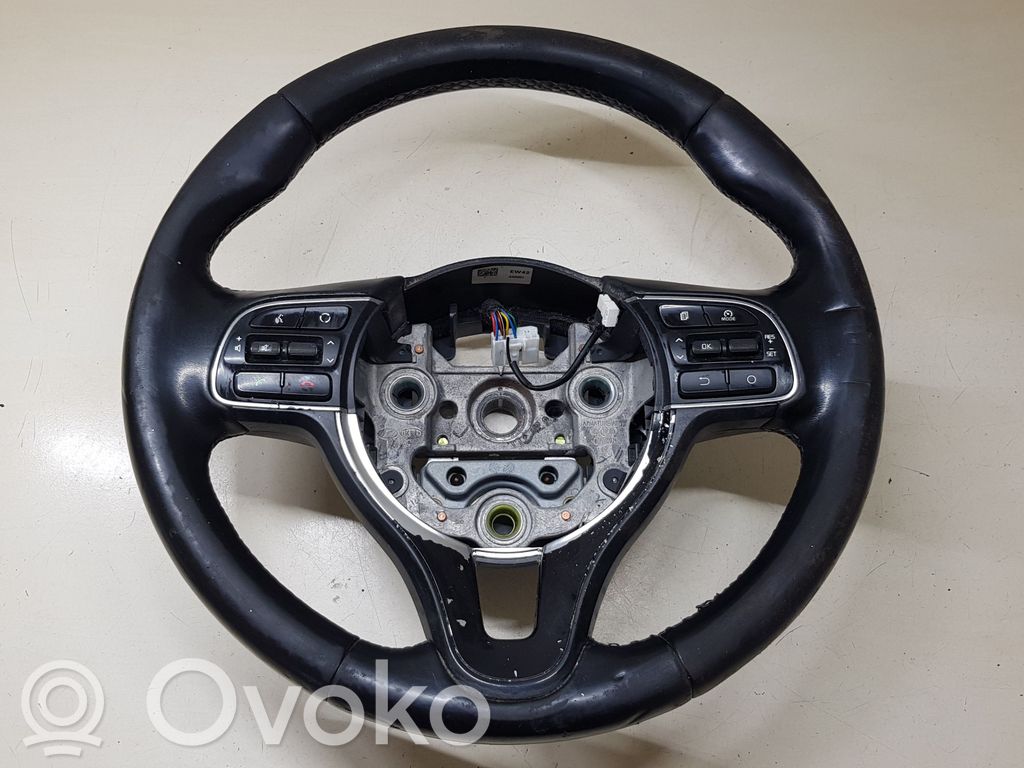 KIA Optima Stūre 