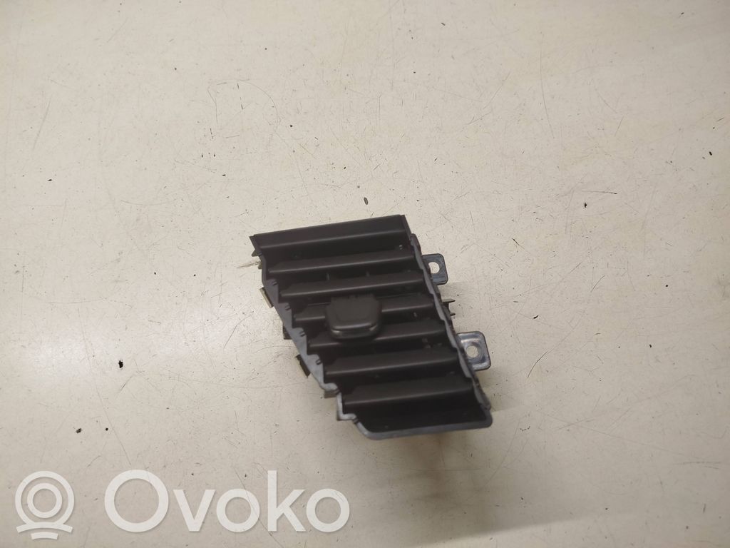 Opel Grandland X Dysze / Kratki środkowego nawiewu deski rozdzielczej 