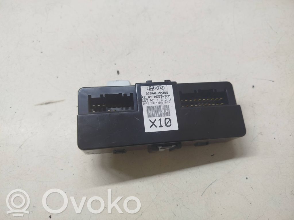 KIA Sorento Combustion control unit/module 