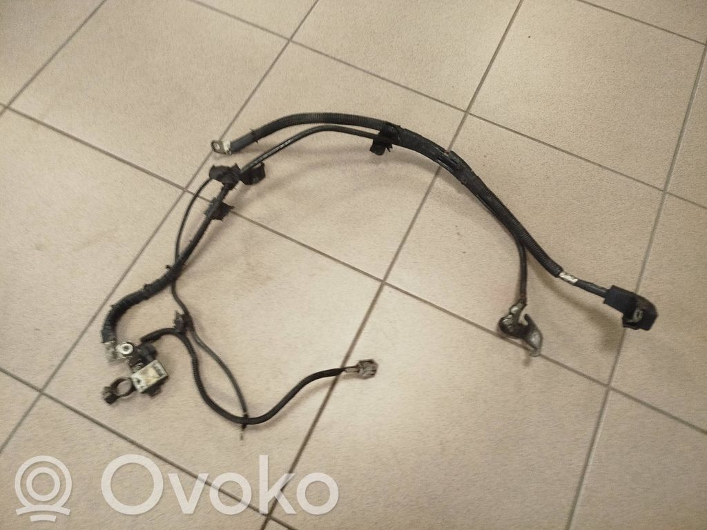 Subaru Outback (BS) Cableado positivo 