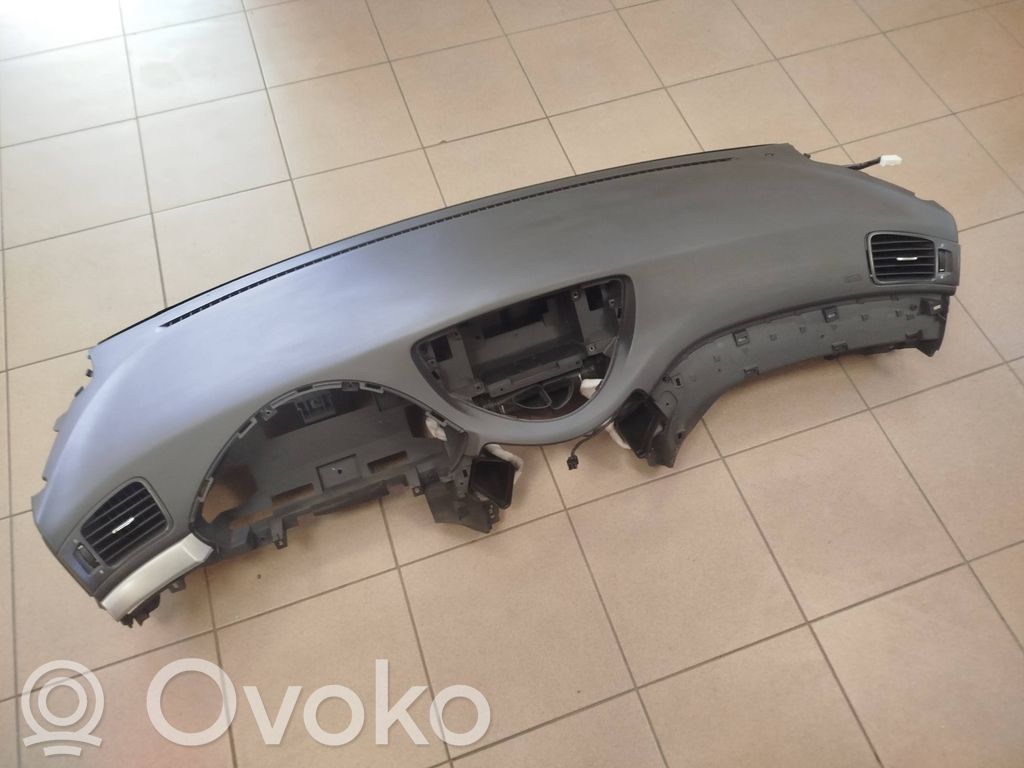 Subaru B9 Tribeca Dashboard 