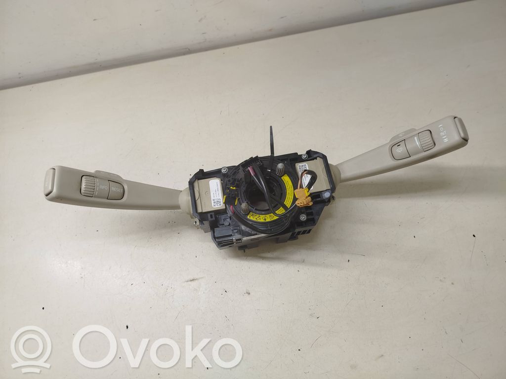Volvo S80 Wiper turn signal indicator stalk/switch 