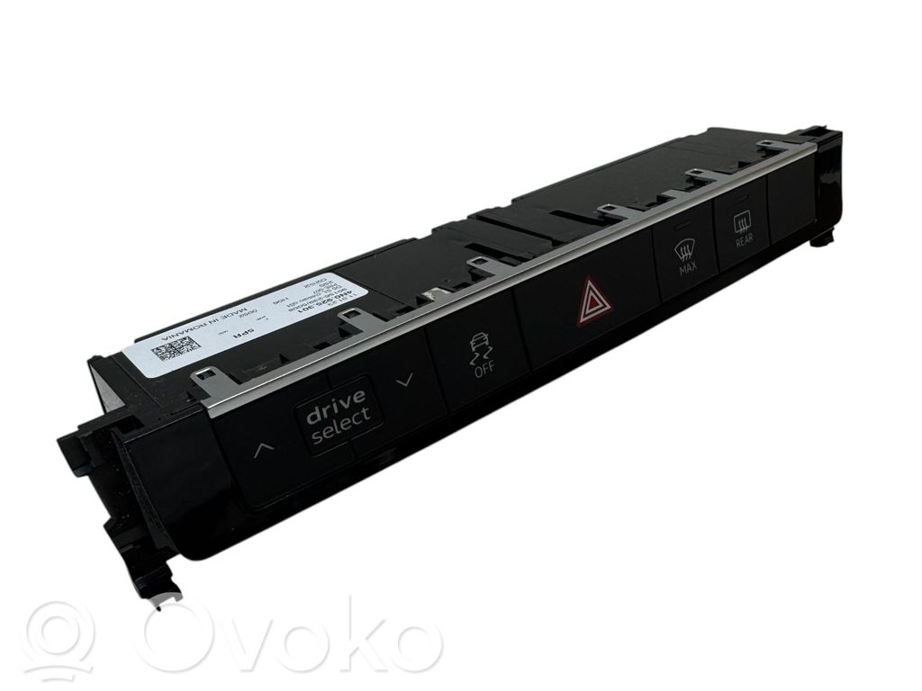Audi Q7 4M Hazard light switch 