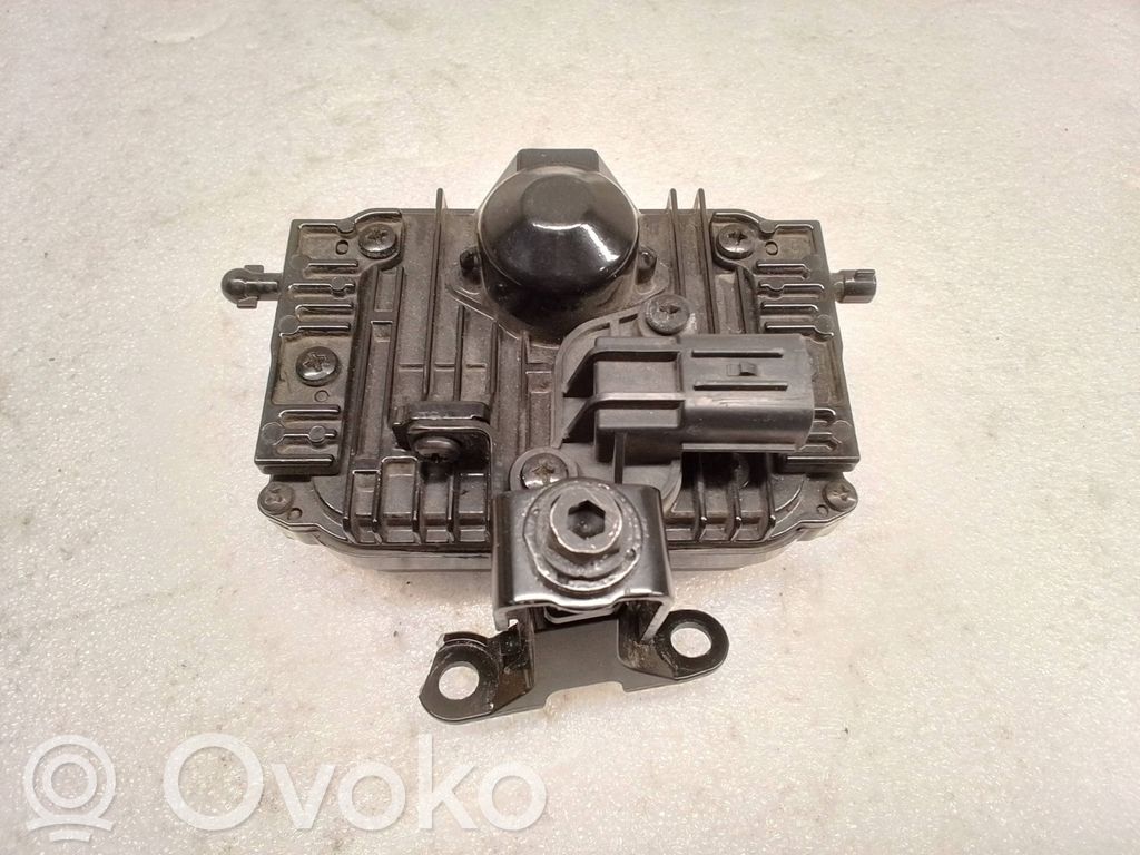 Sensor de radar Distronic   2300007490,8821047080