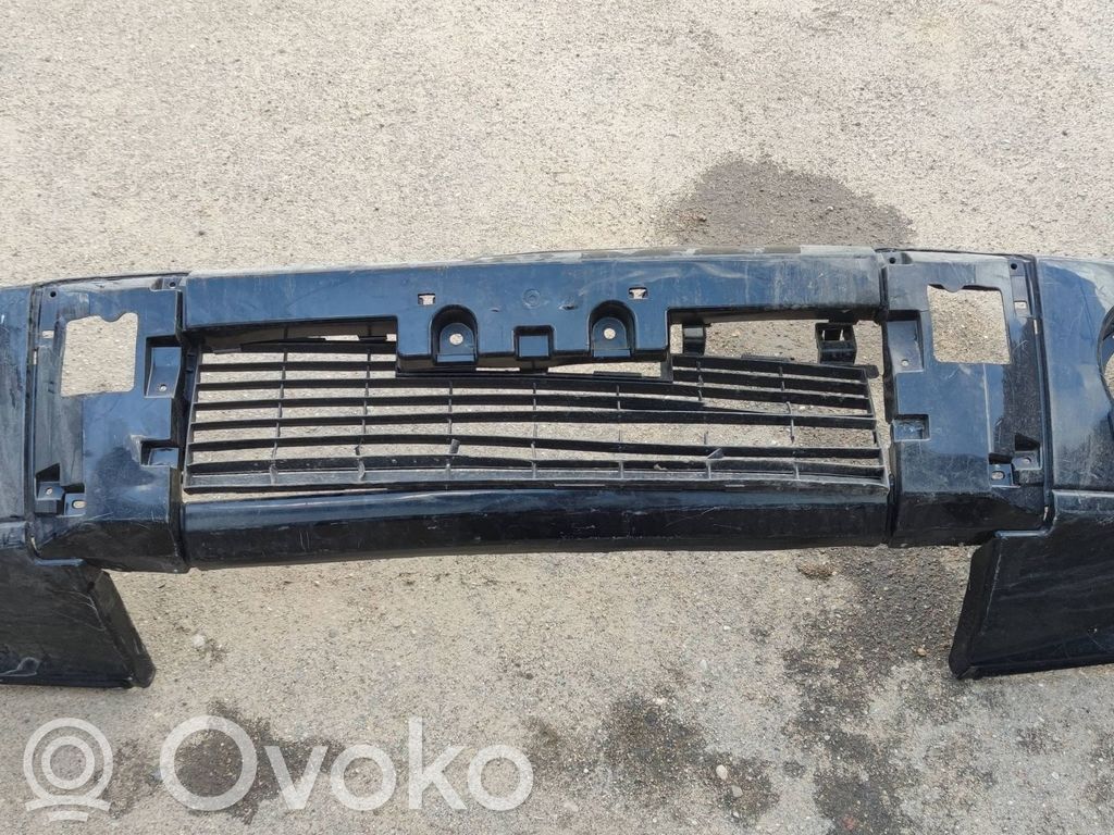 Mitsubishi Pajero Parachoques delantero 