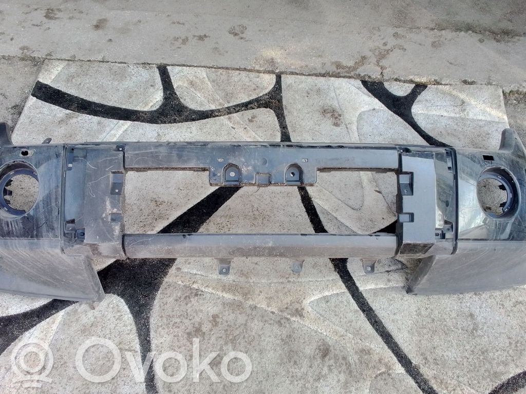 Mitsubishi Pajero Parachoques delantero 