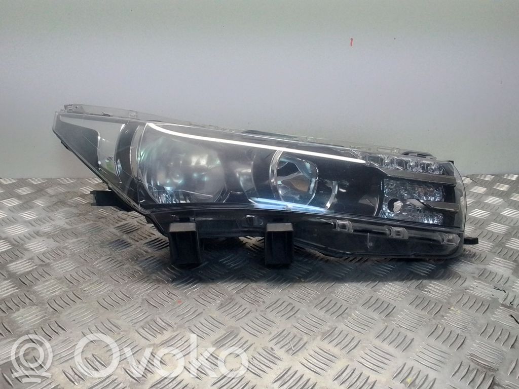 Phare frontale   8111002E7100
