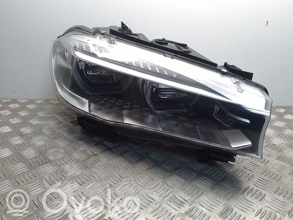 BMW X5 F15 Lampa przednia 