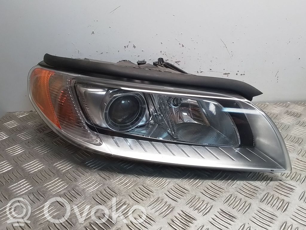 Scheinwerfer   31383541