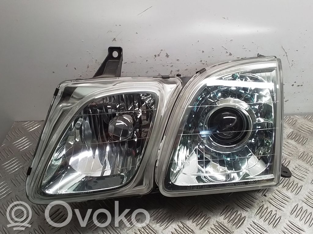 Lexus LX 470 Faro/fanale 
