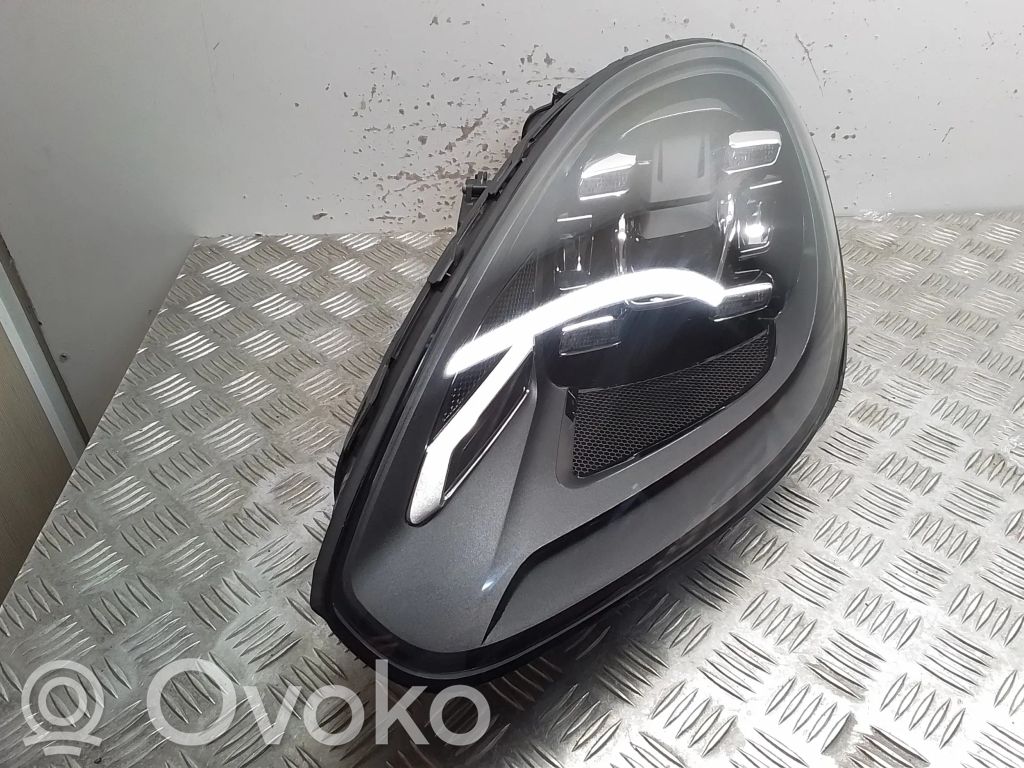 Porsche Cayenne (9Y0 9Y3) Lampa przednia 