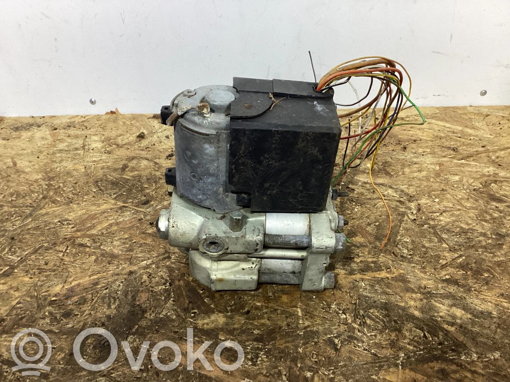 Audi 80 90 S2 B4 ABS bloks 