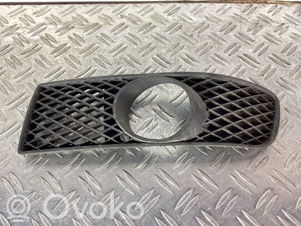 Volkswagen Polo III 6N 6N2 6NF Front fog light trim/grill 
