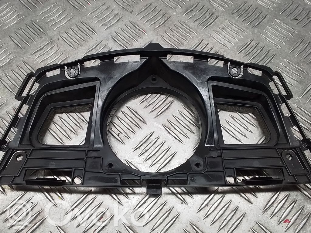 BMW 3 E90 E91 Kita salono detalė 