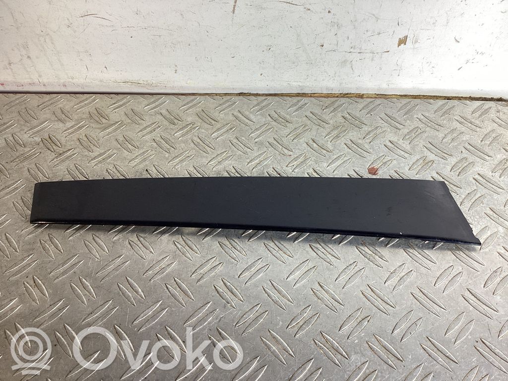 Lexus GS 250 350 300H 450H Priekinių durų stiklo apdaila 