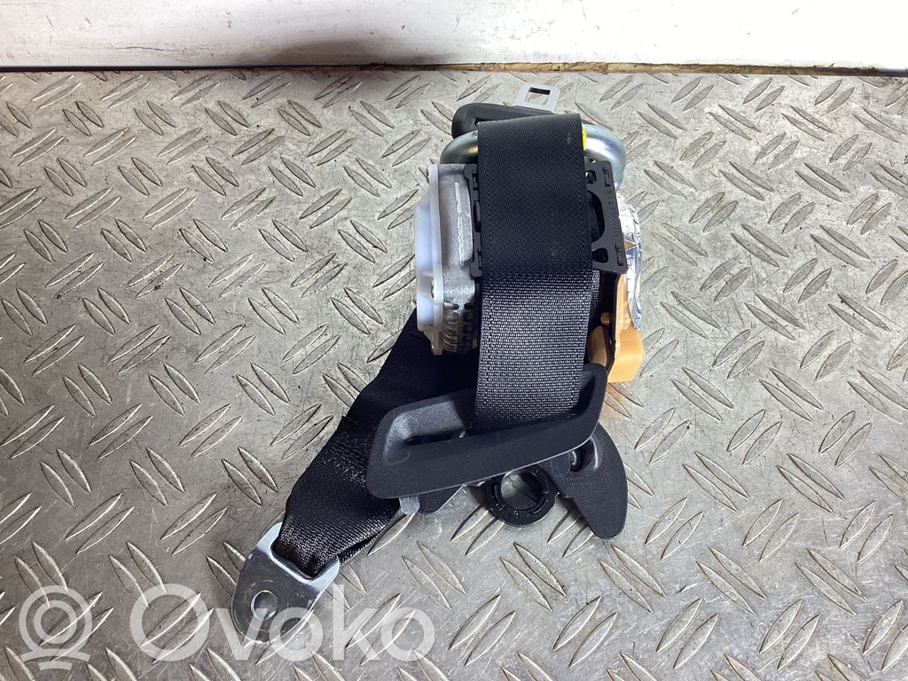 Lexus NX Cinturón trasero 