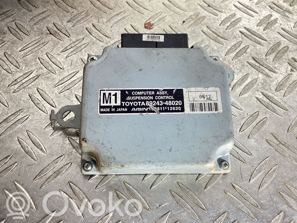 Lexus RX 450H Module de commande suspension 