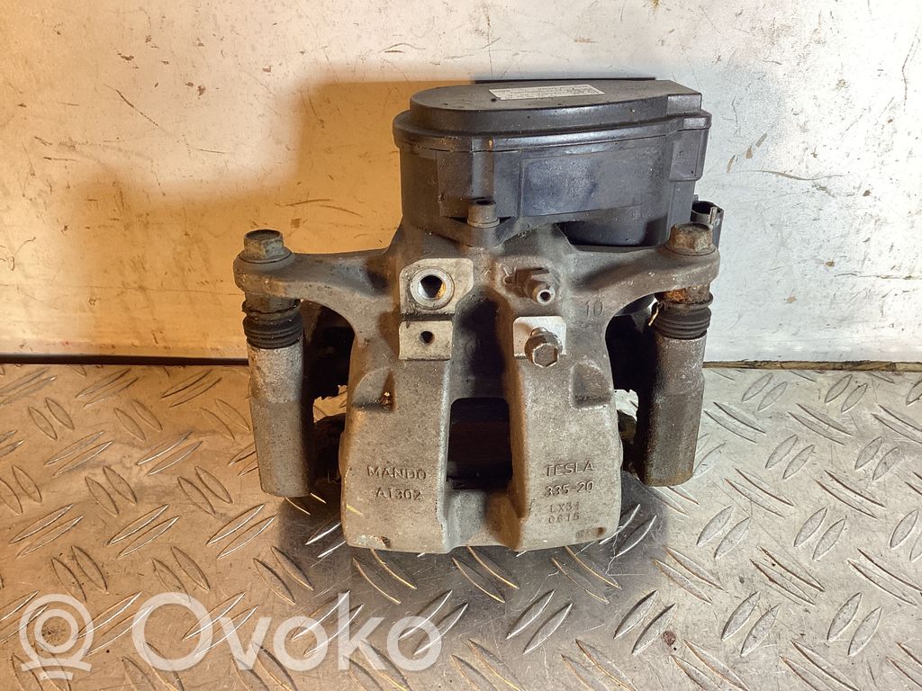 Tesla Model 3 Galinis suportas 