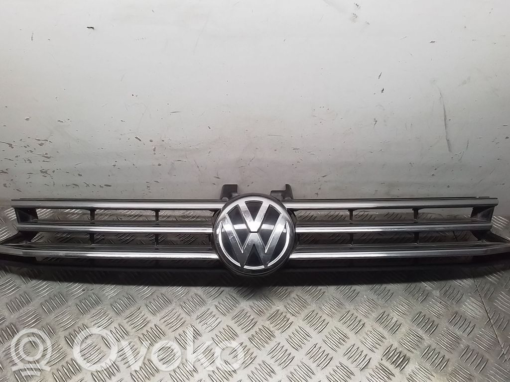 Volkswagen Touran III Grilă radiator față 