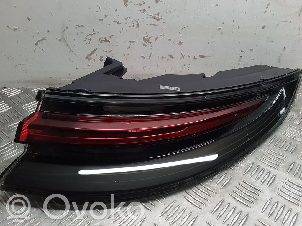 Porsche Panamera (971) Lampă spate în caroserie 