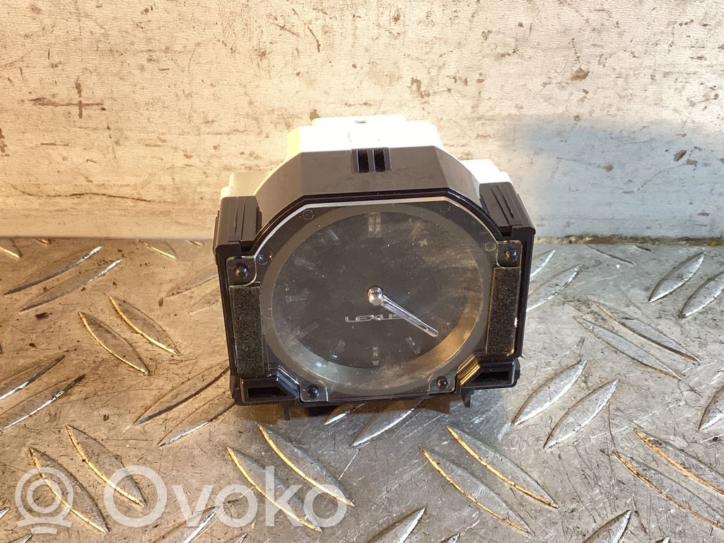 Lexus IS III XE30 Reloj 