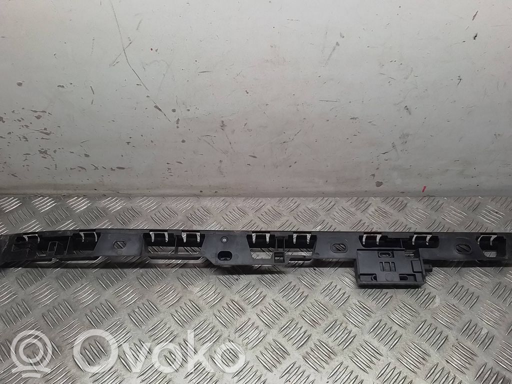 Porsche Macan (95B) Rivestimento sottoporta/minigonna laterale 