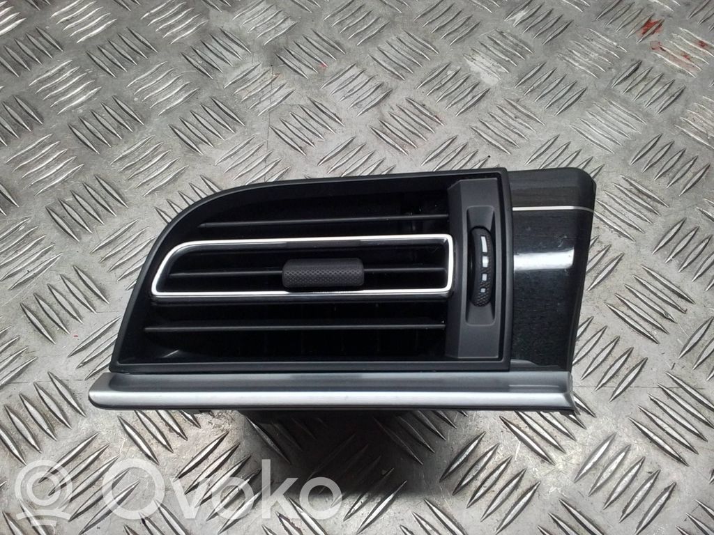 Porsche Macan (95B) Grilă ventilație/ramă laterală bord 