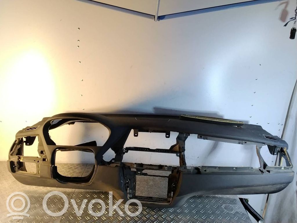 Deska rozdzielcza   70W1001