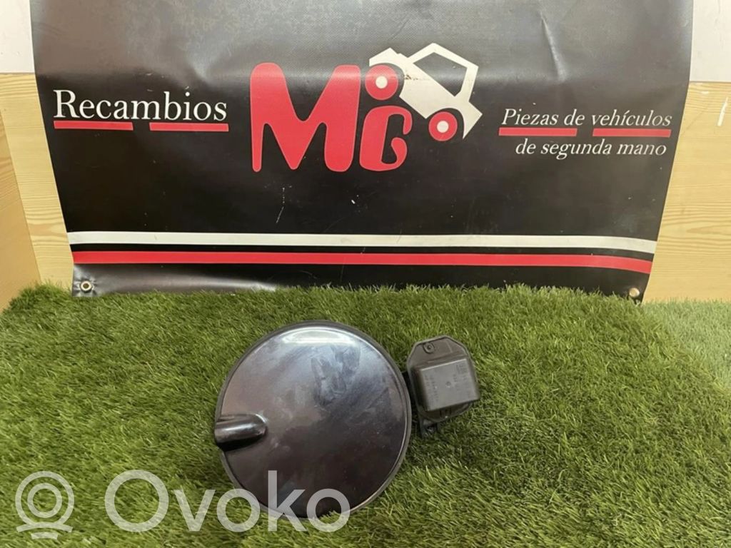 Opel Corsa D Fuel tank filler cap 