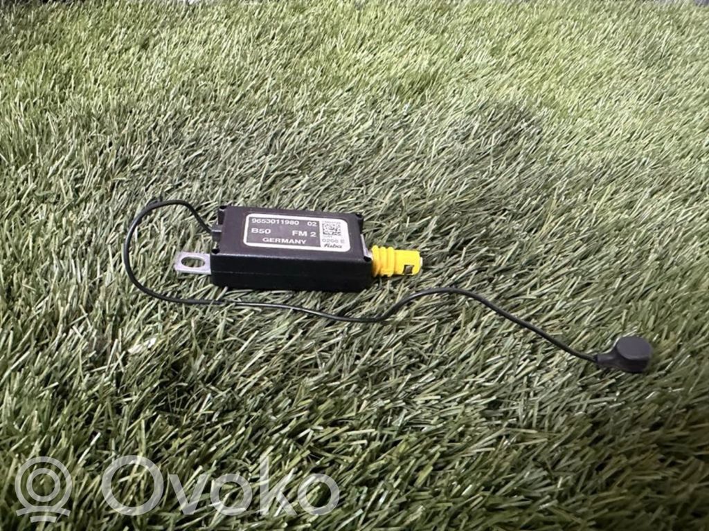 Citroen C4 I Radion antenni 