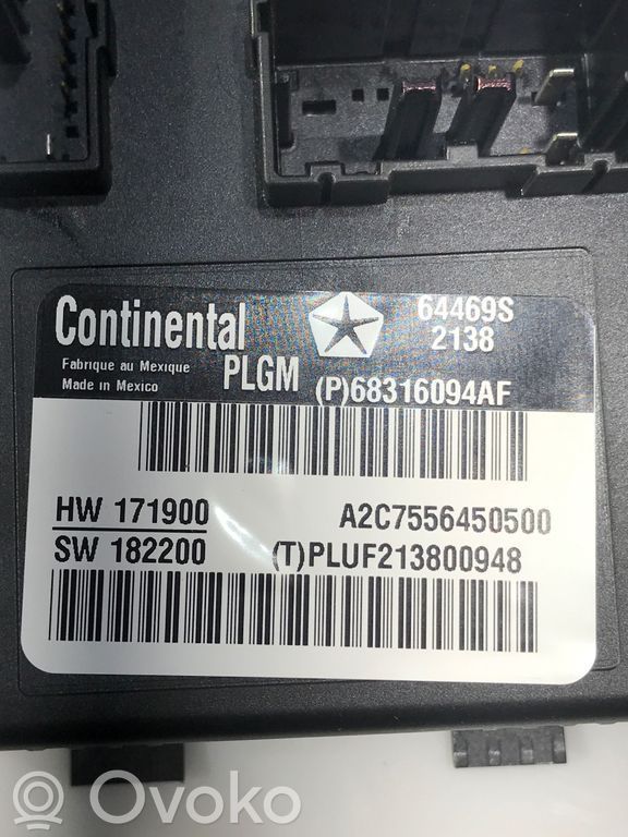 Unidad de control/módulo del maletero/compartimiento de carga   68316094AF,A2C7556450500,PLUF213800948