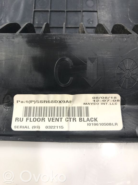 Otros repuestos del interior   5SR68DX9AF