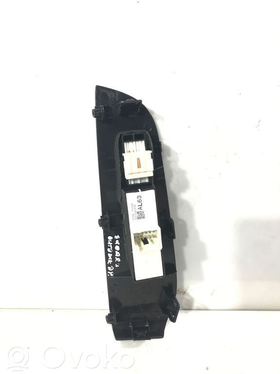 Subaru Outback (BS) Electric window control switch 