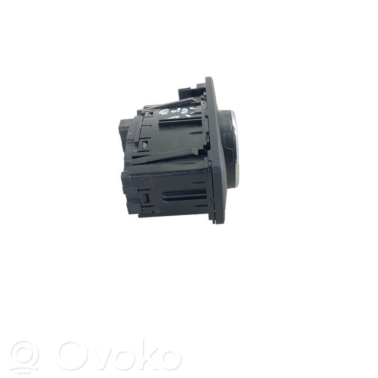 Ford Edge II Light switch 