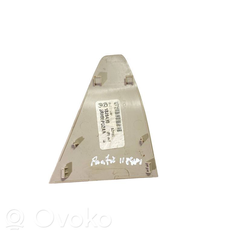Chrysler Pacifica (B) pillar trim (bottom) 