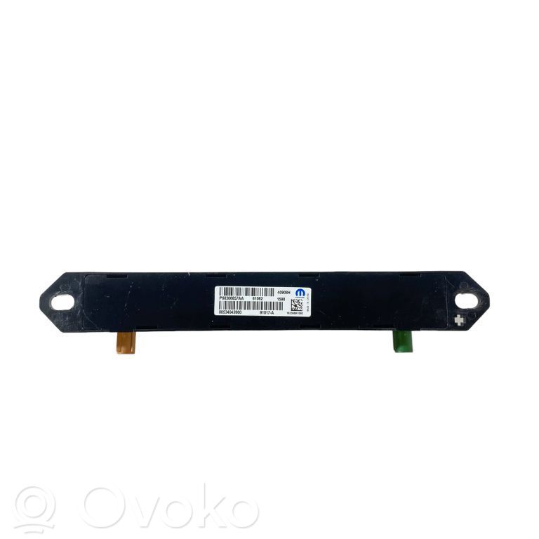 Chrysler Pacifica Antenas pastiprinātājs 