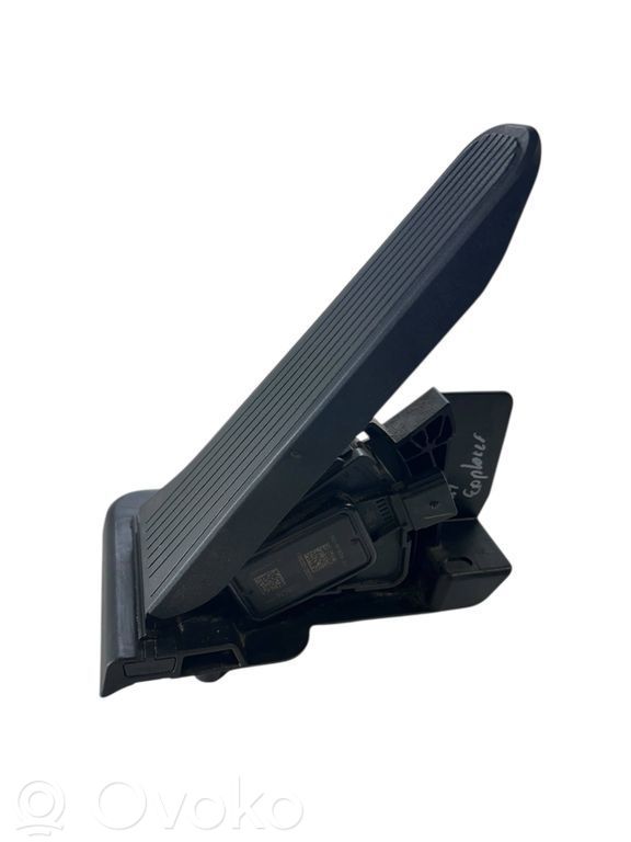 Ford Explorer VI Gaspedal 