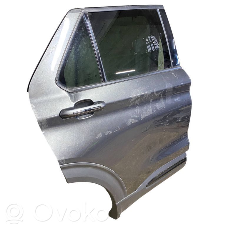 Puerta trasera   43R000265,43R000266,LB5BS25712BD