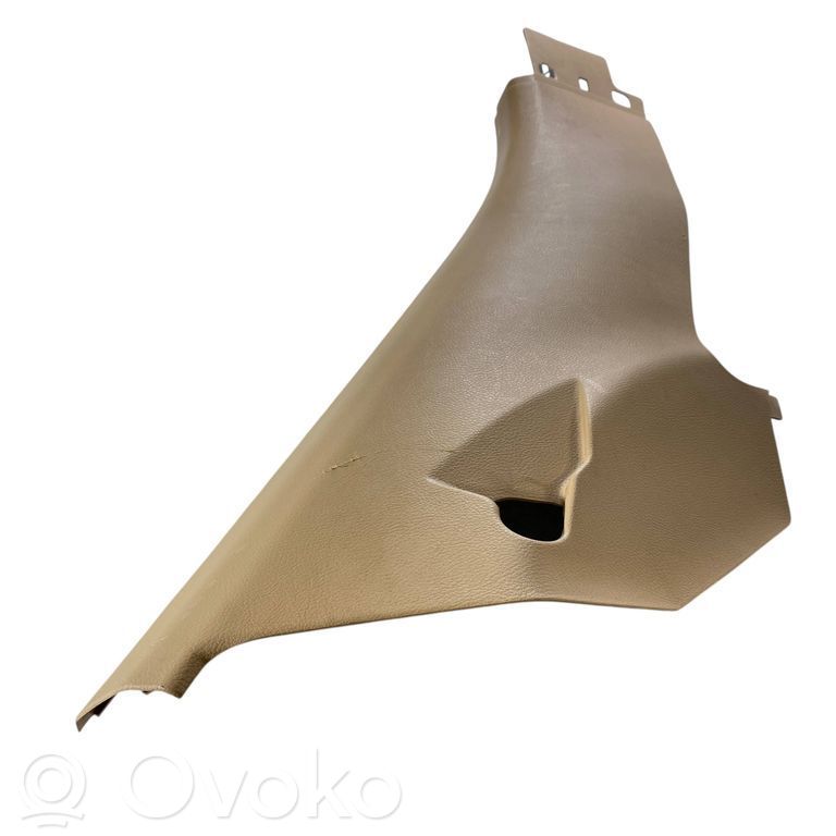 Osłona środkowa słupka / C   7P0867766D,7P0867766,A053629