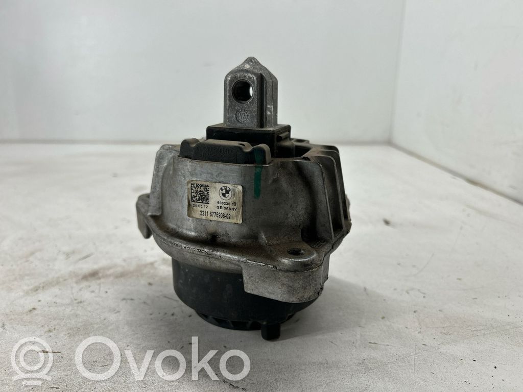 BMW 5 F10 F11 Engine mount bracket 