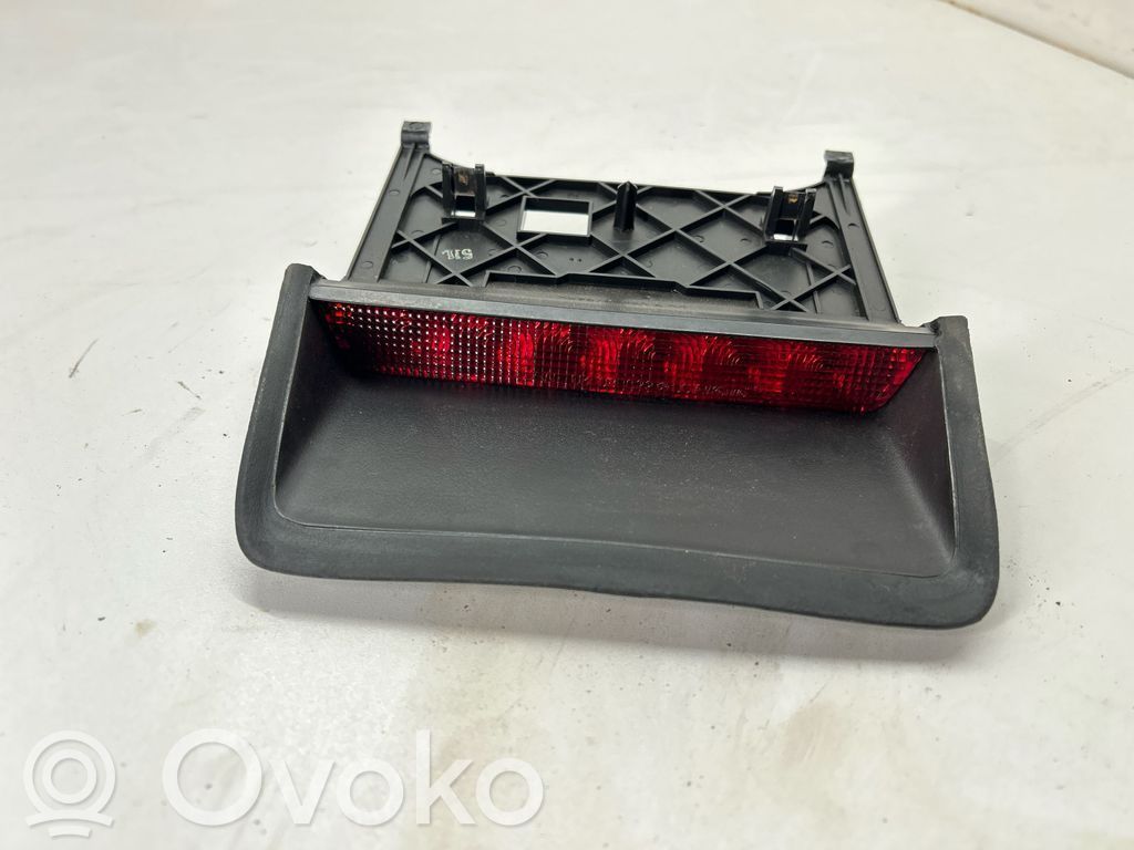 Dodge Challenger Third/center stoplight 