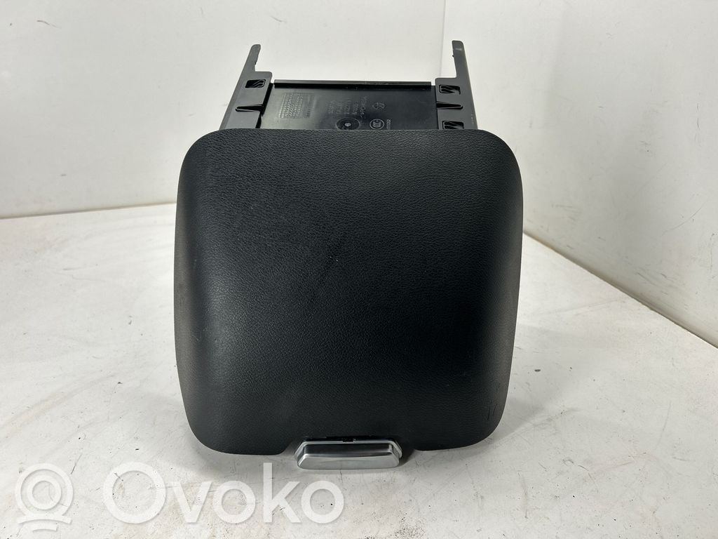 Glove box   5RL36TRMAA,5091163,3050781