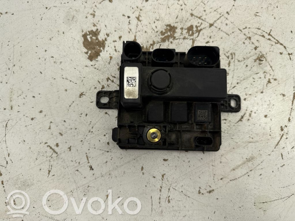 BMW X3 F25 Other engine bay part 