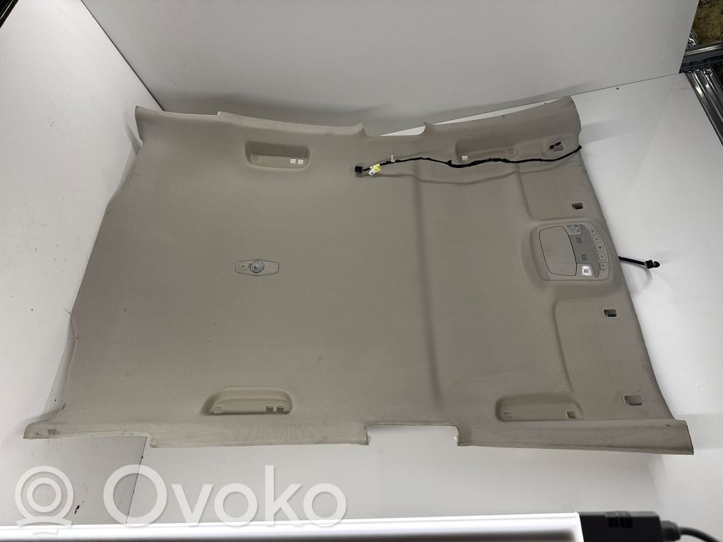 Ford Fusion II Podsufitka 