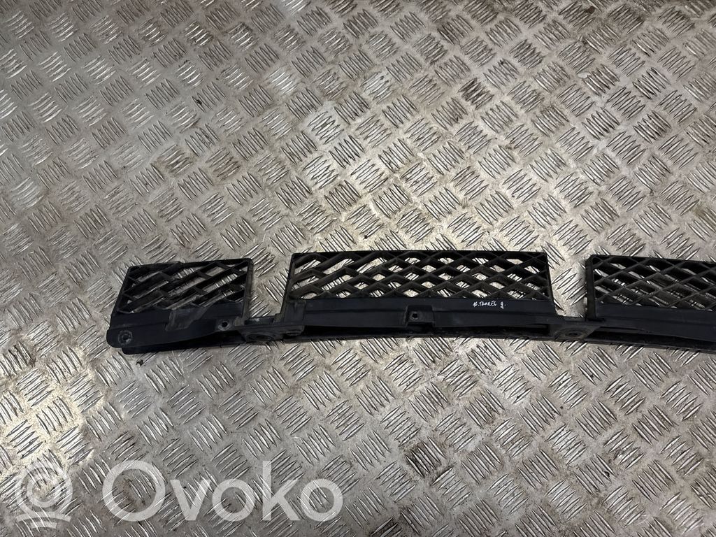 Volkswagen Touareg II Suport montare bară spate 