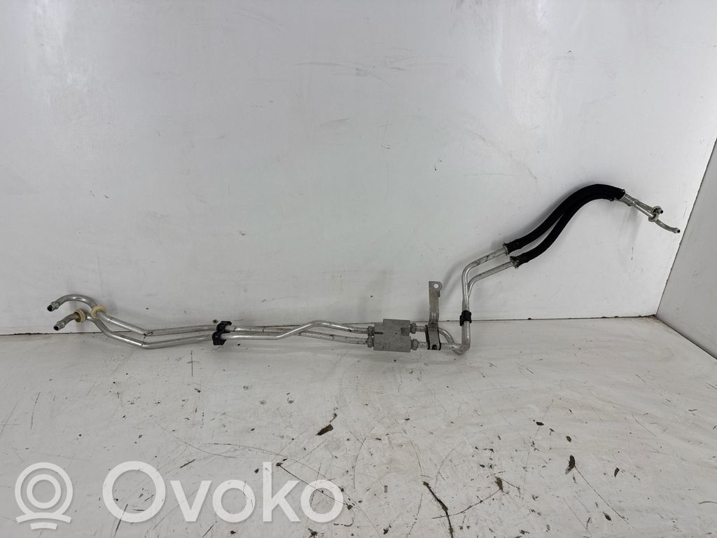 Przewód / Wąż chłodnicy oleju skrzyni biegów   55111280AG,55111280AA,55111280AB,55111280AC,55111280AD,55111280AE,55111280AF